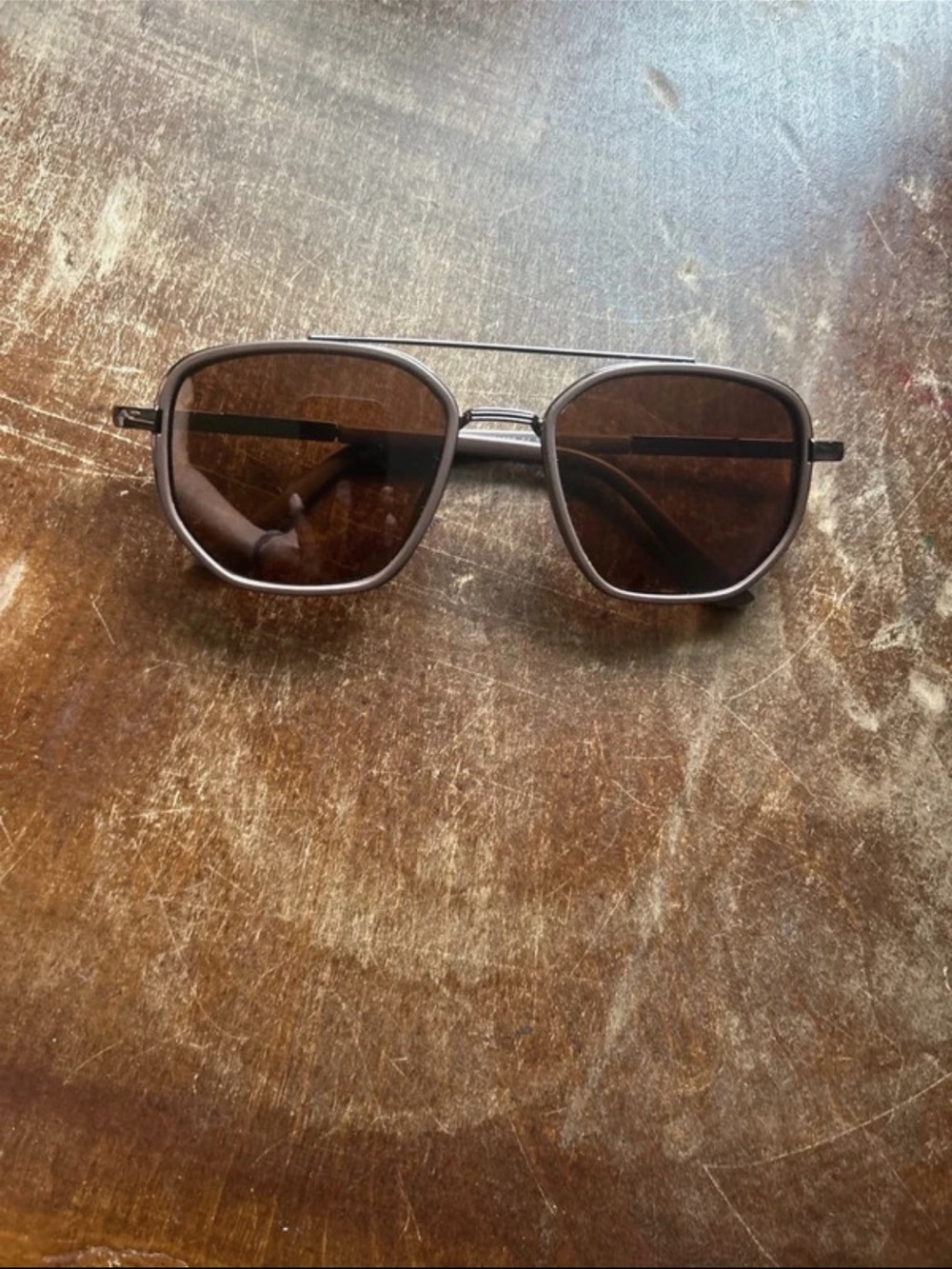 Women's Brown Lens Aviator-Style Metal Sunglasses